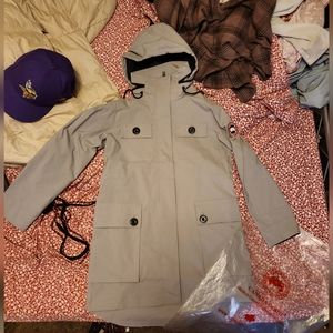 Canada Goose Unisex Rain Jacket Size Small (like new condition)
